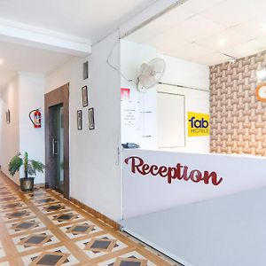 Fabhotel Sara Residency